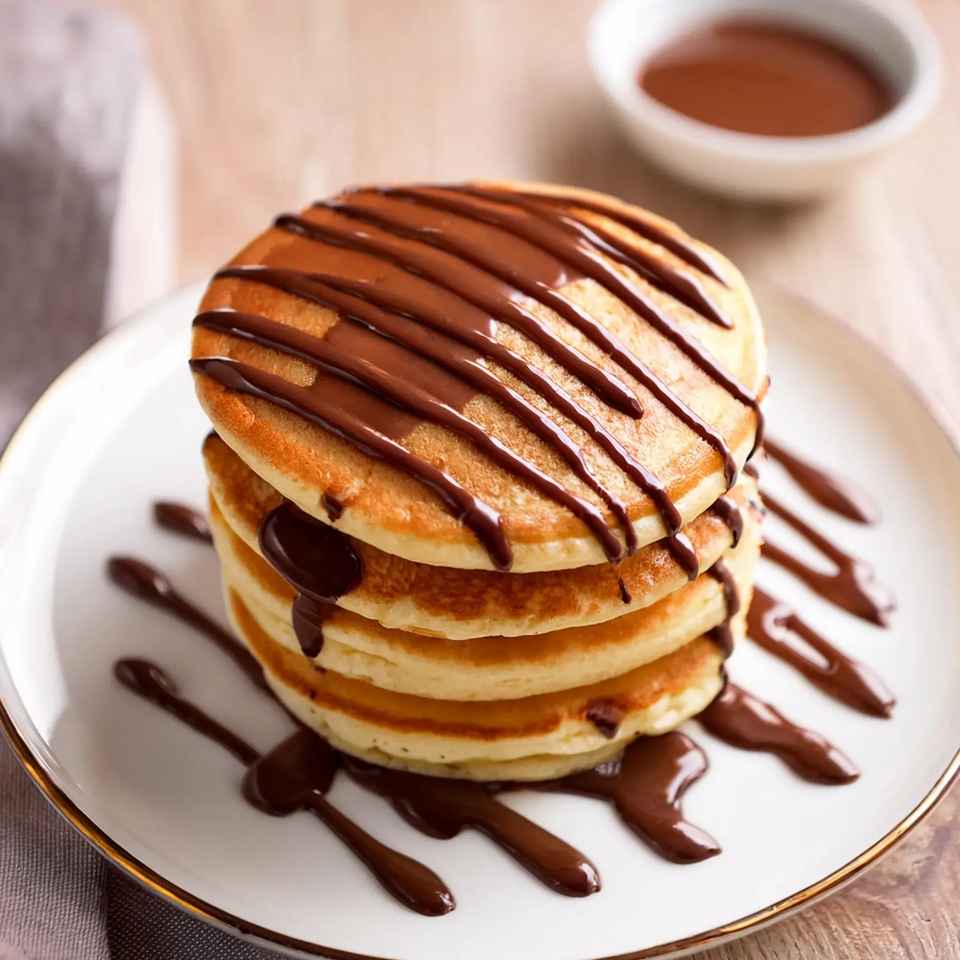 Perfect Fluffy Pancakes with choclate